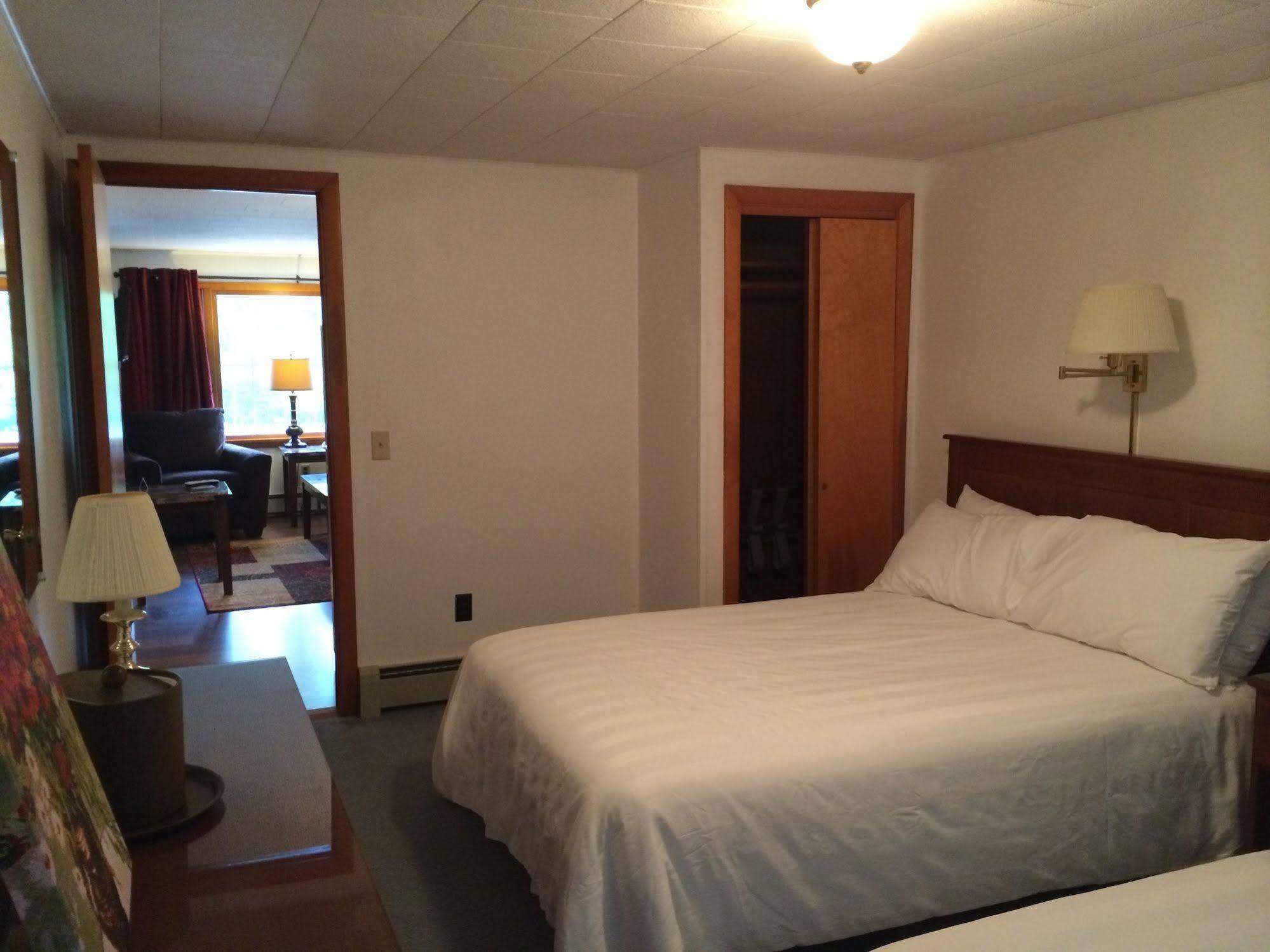 Berkshire Valley Motel 2*