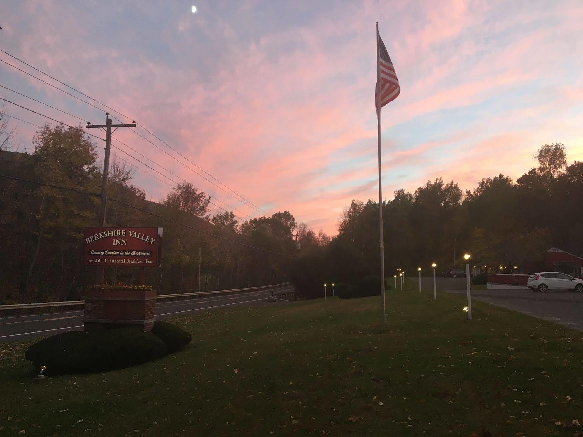 Berkshire Valley Motel