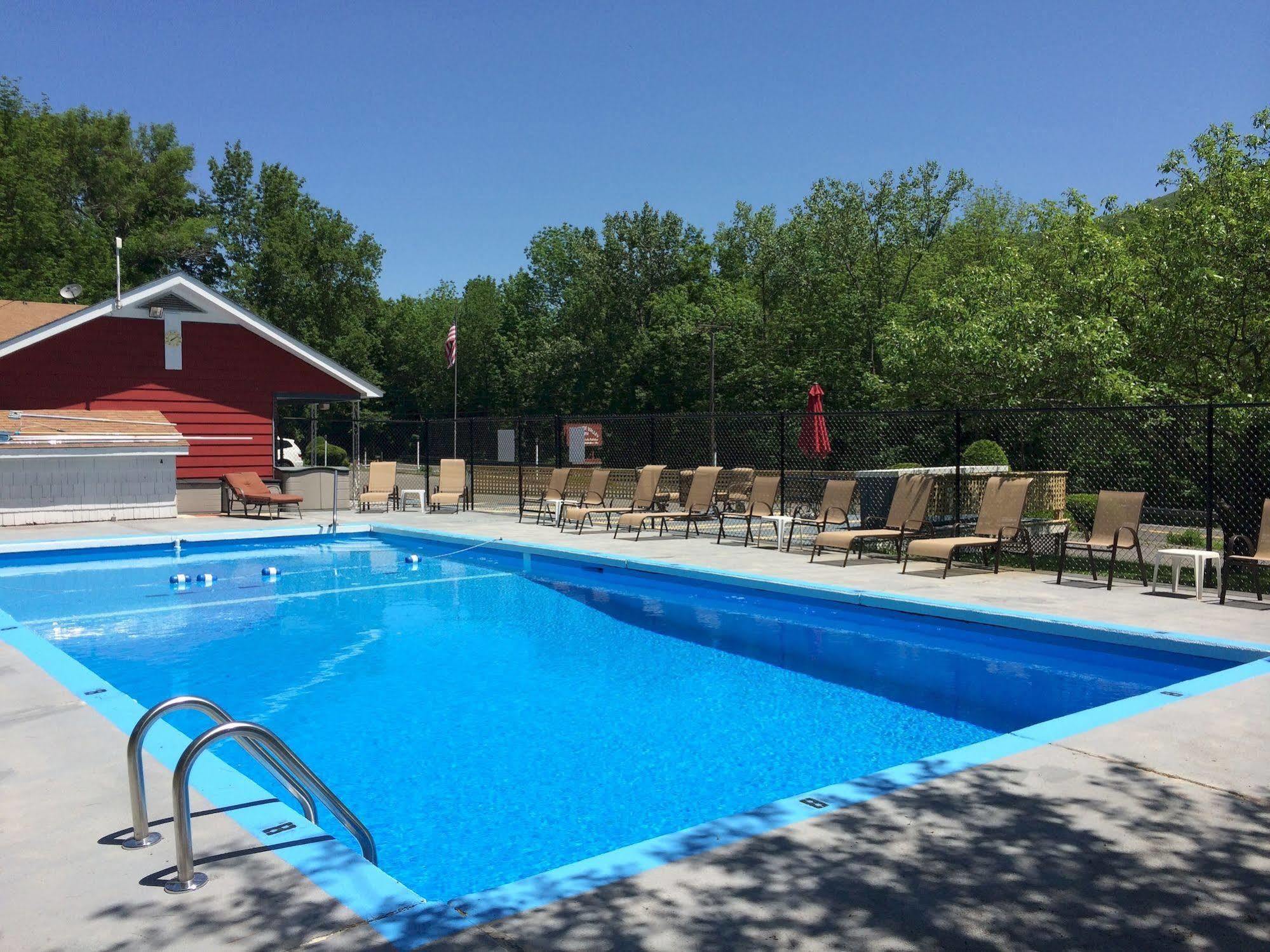 Motel Berkshire Valley 2*